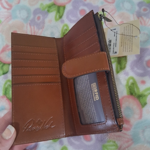 Patricia Nash Nazari Bi-fold Wallet In Watercolor Butterfly Print - Picture 6 of 10